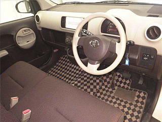 TOYOTA PASSO 2010