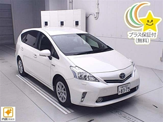 TOYOTA PRIUS ALPHA 2014