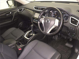 NISSAN X-TRAIL 2017