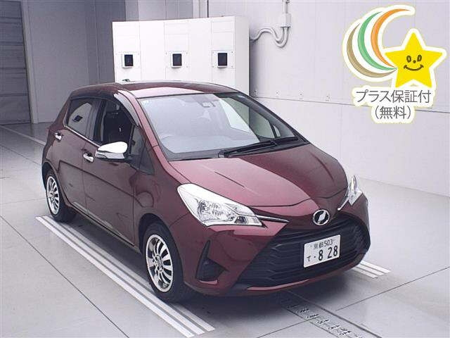 TOYOTA VITZ 2019
