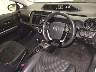 TOYOTA AQUA 2018