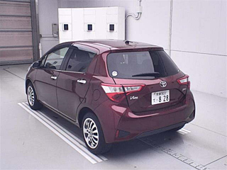 TOYOTA VITZ 2019