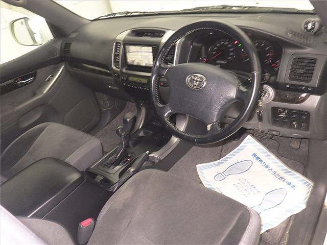 TOYOTA LAND CRUISER PRADO 2008