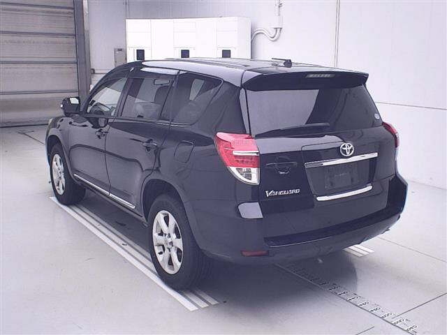 TOYOTA VANGUARD 2013