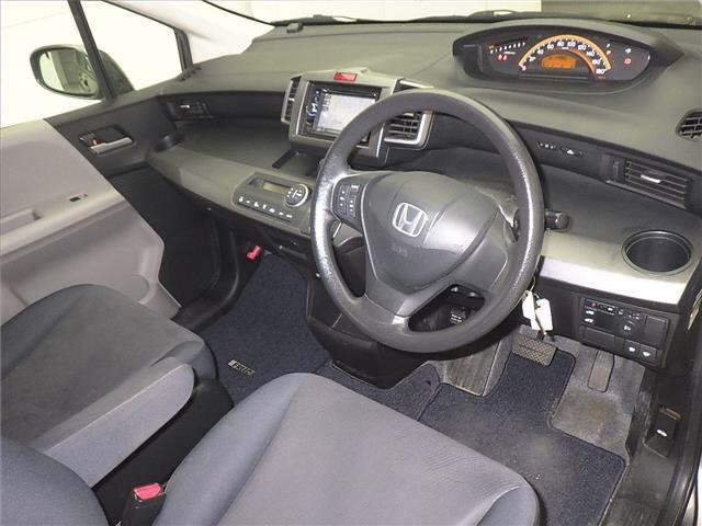 HONDA FREED 2008