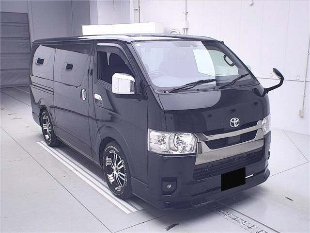 TOYOTA HIACE VAN 2023