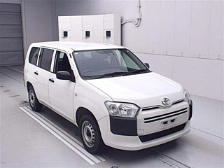 TOYOTA PROBOX 2018