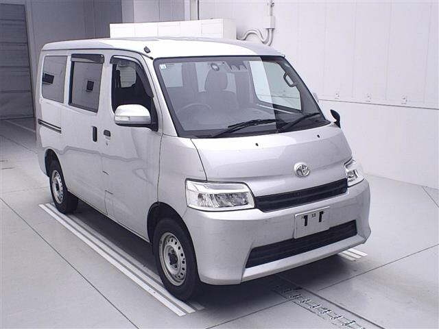 TOYOTA TOWN ACE VAN 2021