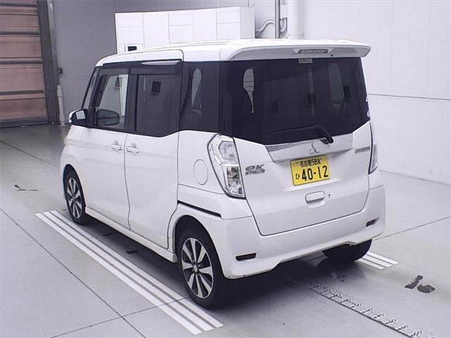 MITSUBISHI EK SPACE 2015