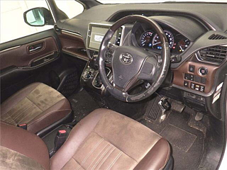 TOYOTA ESQUIRE 2017