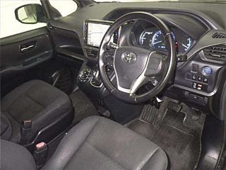 TOYOTA VOXY 2015