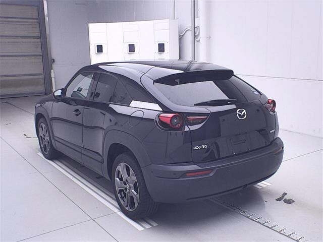 MAZDA MX-30 2021