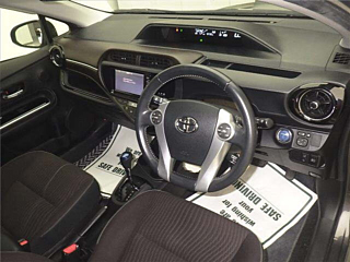 TOYOTA AQUA 2016
