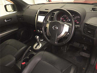 NISSAN X-TRAIL 2010