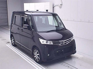 NISSAN ROOX 2012