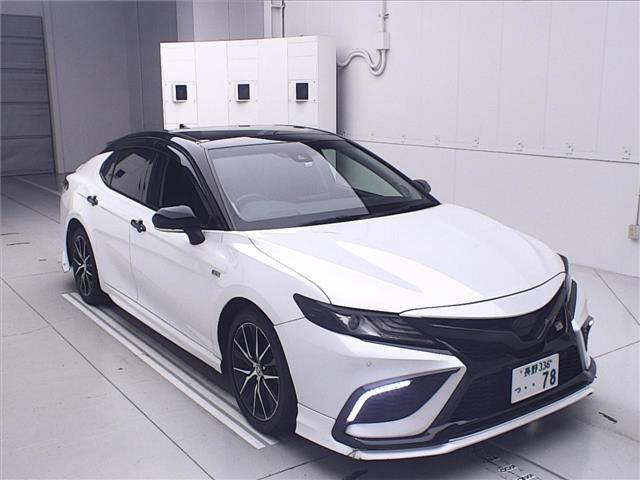 TOYOTA CAMRY 2021