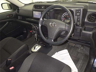 TOYOTA SUCCEED 2016