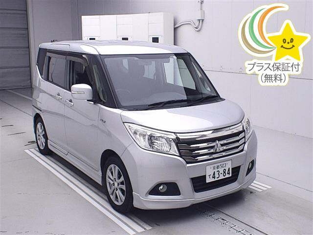 MITSUBISHI DELICA D2 2017
