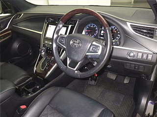 TOYOTA HARRIER 2015