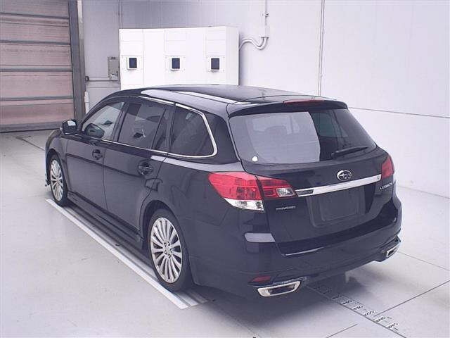 SUBARU LEGACY 2011