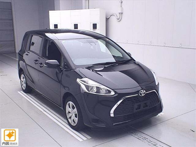 TOYOTA SIENTA 2021