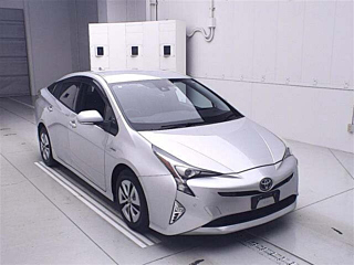 TOYOTA PRIUS 2017