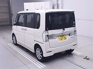 DAIHATSU TANTO 2016