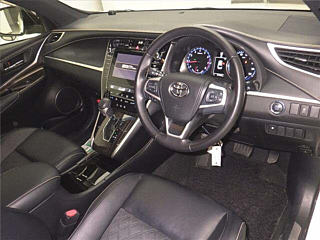 TOYOTA HARRIER 2014