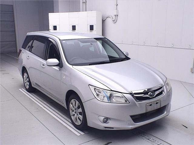 SUBARU EXIGA 2011