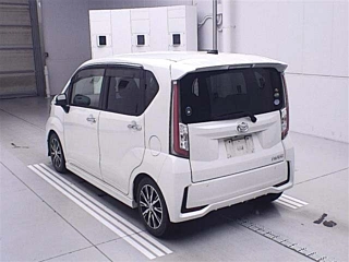 DAIHATSU MOVE 2016