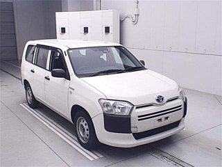 TOYOTA SUCCEED 2019