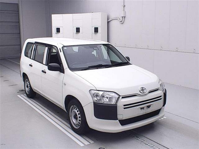 TOYOTA PROBOX 2019