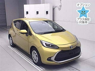 TOYOTA AQUA 2022