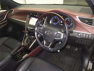TOYOTA HARRIER 2014