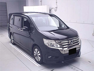 HONDA STEP WAGON 2014