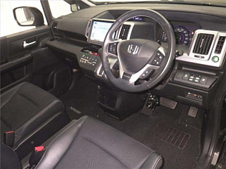HONDA STEP WAGON 2014