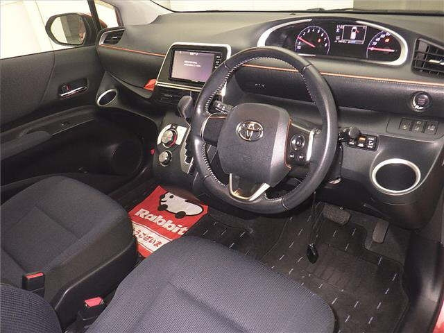 TOYOTA SIENTA 2018