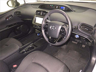 TOYOTA PRIUS 2022