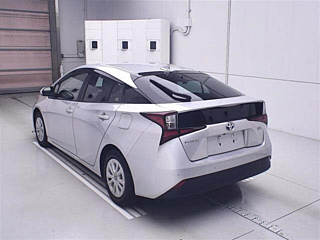 TOYOTA PRIUS 2020