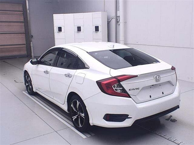 HONDA CIVIC 2018