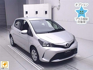 TOYOTA VITZ 2016