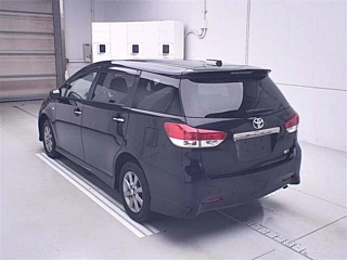 TOYOTA WISH 2011