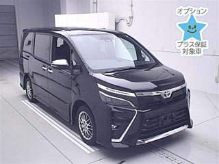 TOYOTA VOXY 2021