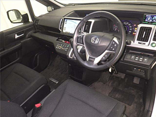 HONDA STEP WAGON 2014
