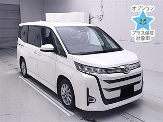 TOYOTA NOAH 2022
