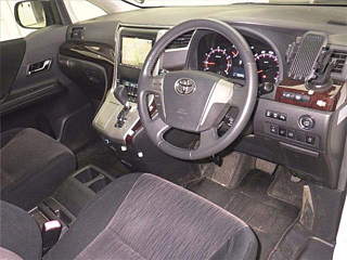 TOYOTA ALPHARD 2012