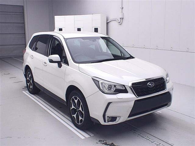 SUBARU FORESTER 2017