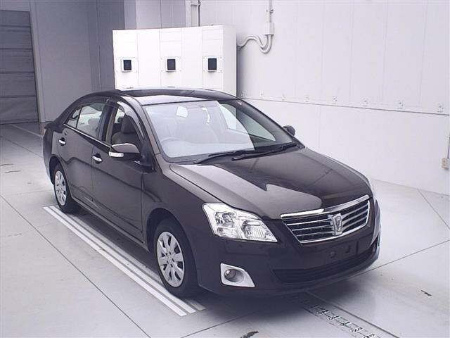 TOYOTA PREMIO 2010