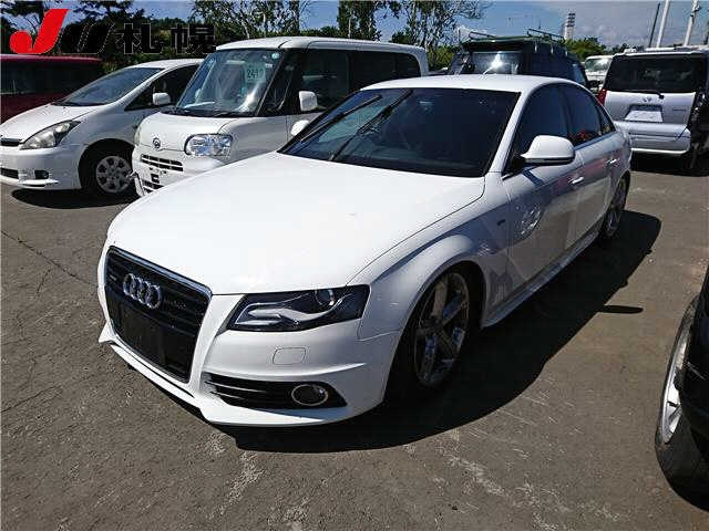 AUDI A4 2009