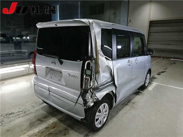 DAIHATSU TANTO 2020